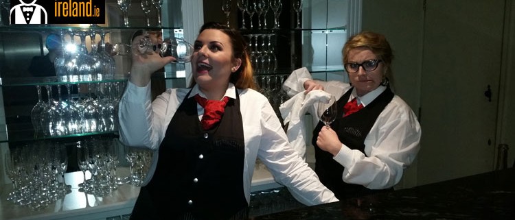 Singing DIVA Waiters for hire with www.operasingingwaiters.ie